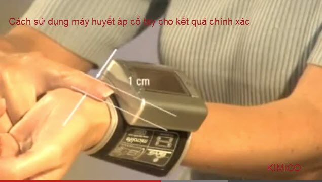 Máy huyết áp cổ tay Microlife BP 3UB1