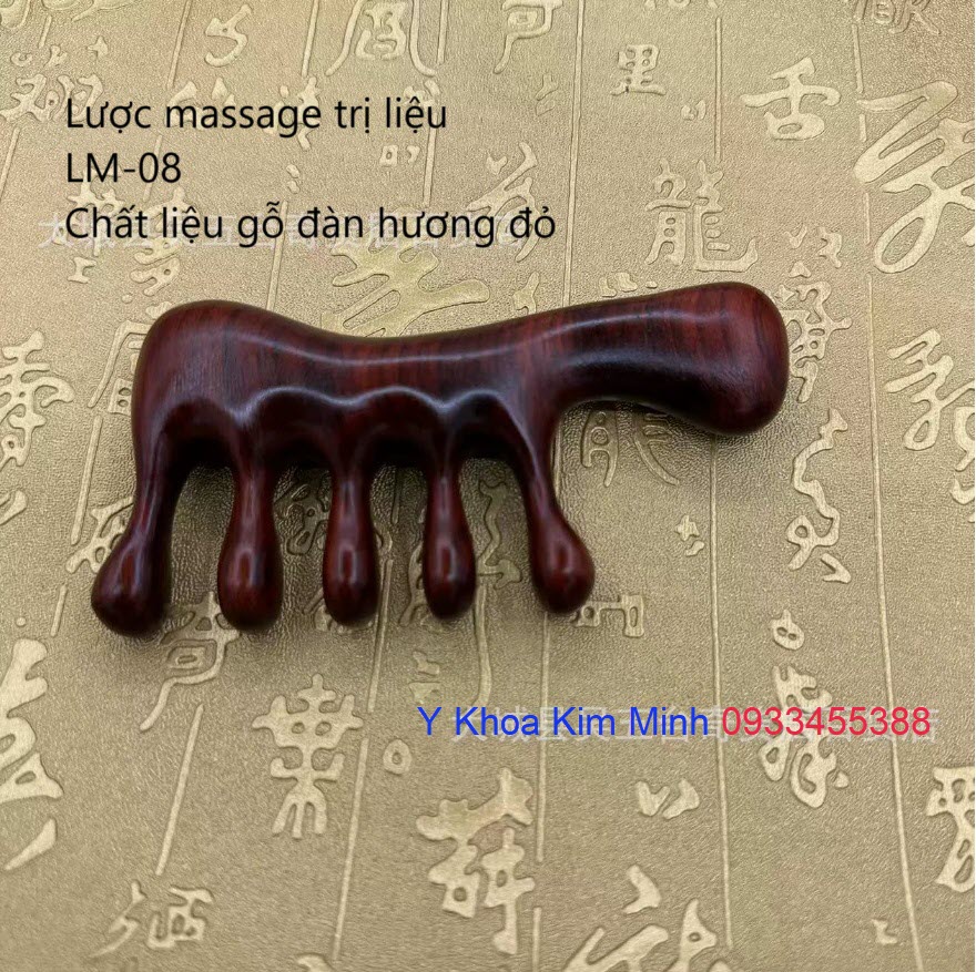 Lược massage trị liệu bằng gỗ đàn hương đỏ LM-08