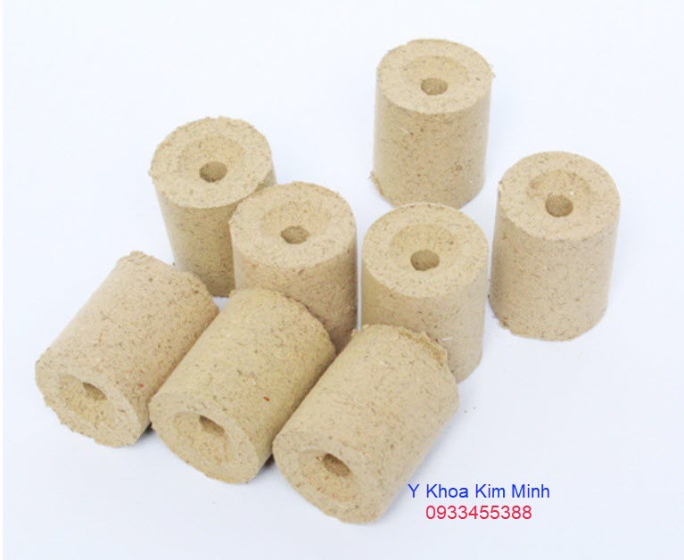 Nhang ngải châm cứu huyệt đạo có lỗ kích thước 33 x 40mm, hộp 15 viên