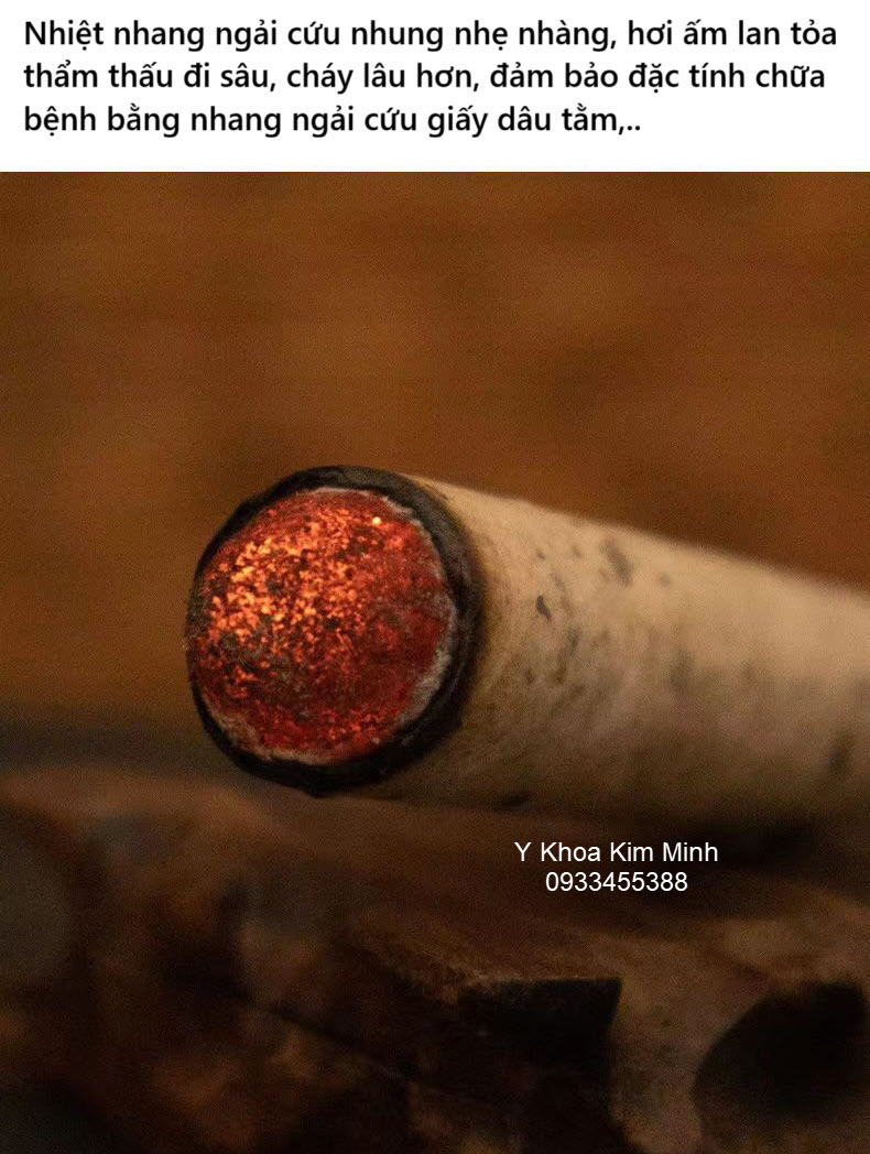 Nhang ngải cứu làm từ ngải nhung, ngải lá được bọc bằng giấy làm từ vỏ cây dâu tằm