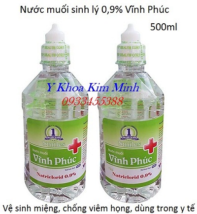 Nước muối sinh lý Natriclorua 0,9% Vĩnh Phúc chai 500ml dùng để xúc miệng chống viêm họng, phòng ngừa viêm nhiễm virus - Y khoa Kim Minh
